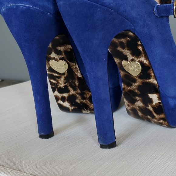 Betsy Johnson Blue "Suede" Shoes (Genuine Leather) - Picture 4 of 6